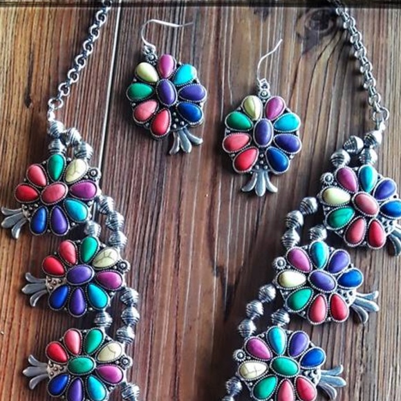 Multi Colored Squash Blossom Necklace with Earring - Picture 3 of 5